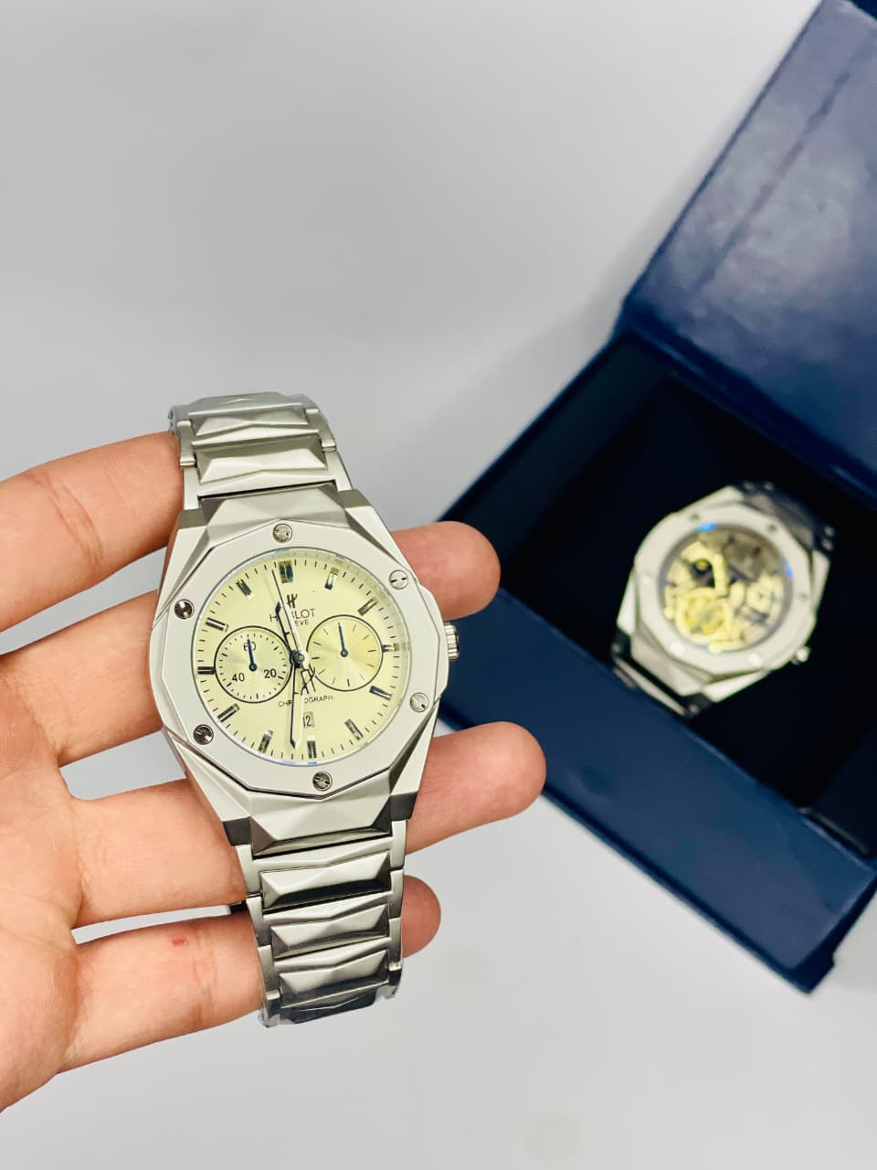 Luxury Silver Chronograph Watch for Men – Premium Stainless Steel Design | Free Box & Packaging | Rizmad Collection